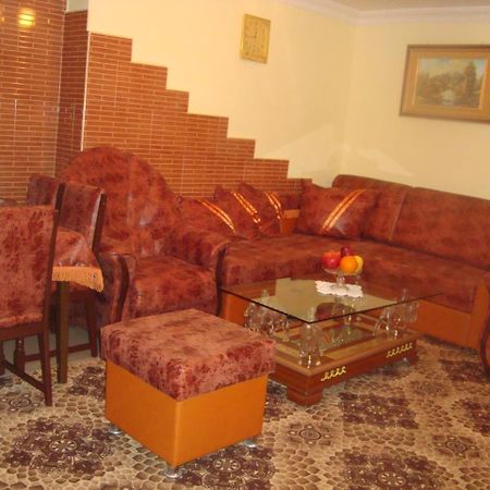 Apartment Narine Yerevan Exterior foto